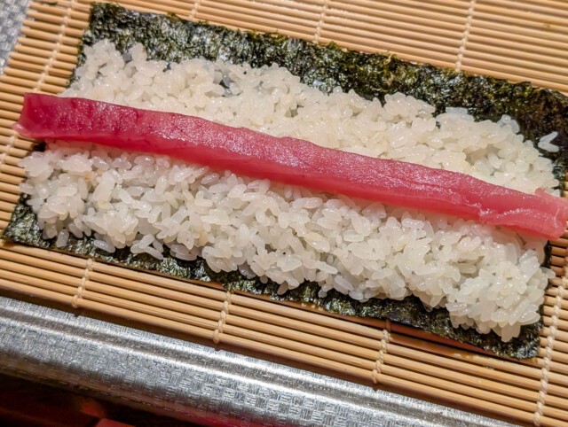 鉄火巻を巻く前の様子